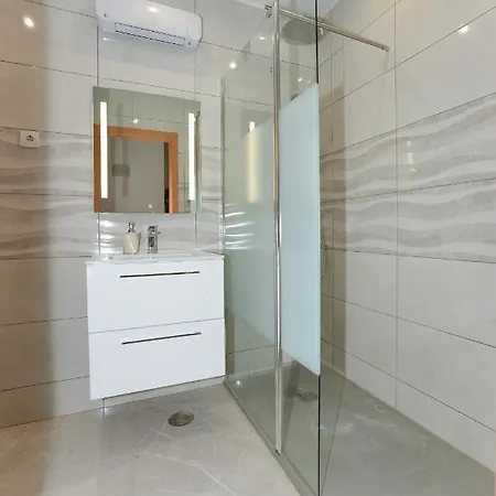 High In The Sky Appartamento