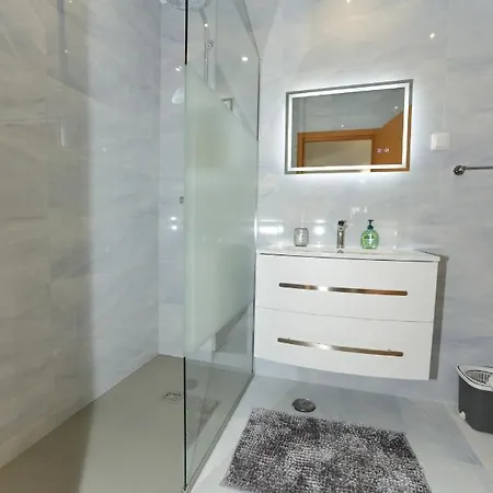 Apartment High In The Sky