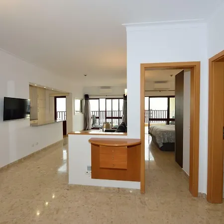 Apartment High In The Sky *