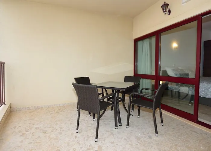 High In The Sky Portimão