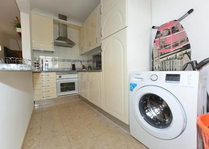 High In The Sky Portimão